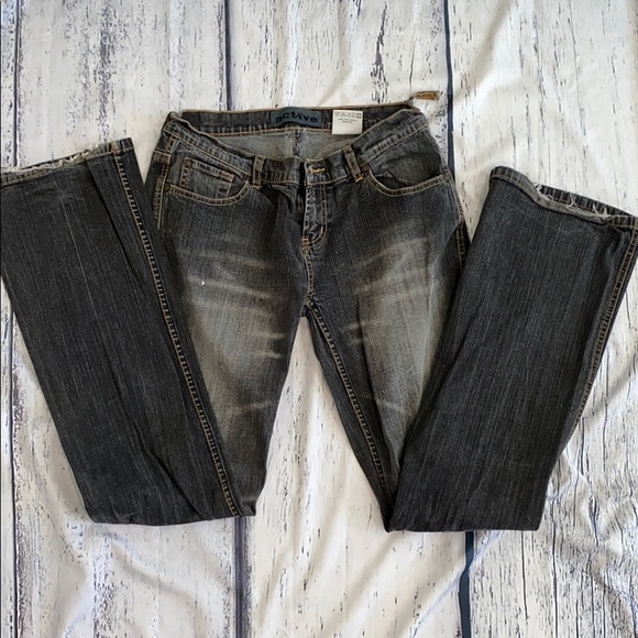 Women’s Boot Leg distressed jeans Size 28 - Picture 2 of 6